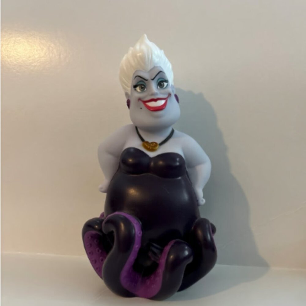 Disney The Little Mermaid — Ursula Sea Witch 8” Figure / Villain Toy Figurine